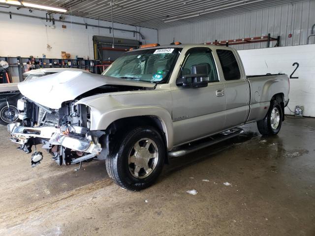 GMC NEW SIERRA 2005 z numerem VIN 2GTEK19T651289710 - Zdjęcie z aukcji
