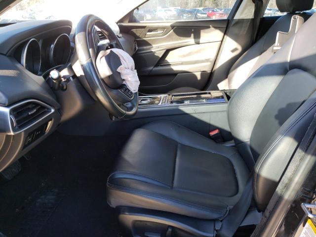Photo 7 from auction – 2018 JAGUAR XE with VIN SAJAR4FX7JCP35081