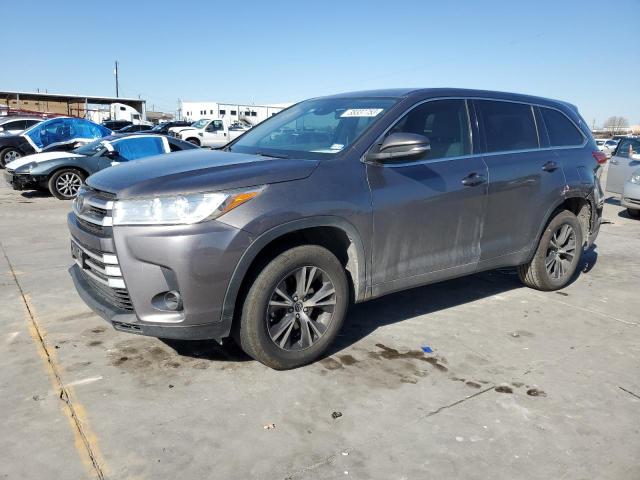 TOYOTA HIGHLANDER 2019 with VIN 5TDZARFH8KS043460 - Photo from auction
