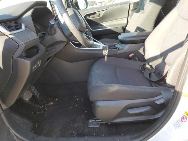 Photo 7 from auction – 2019 TOYOTA RAV4 LE with VIN JTMK1RFV3KD017674
