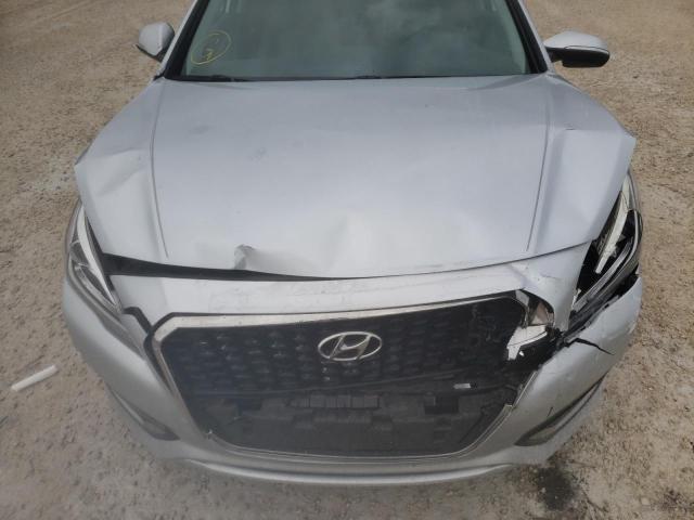 Photo 11 from auction – 2017 HYUNDAI SONATA HYB with VIN KMHE24L34HA074228