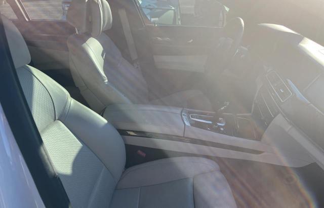 Photo 5 from auction – 2013 BMW 740 with VIN WBAYA6C5XDD143673