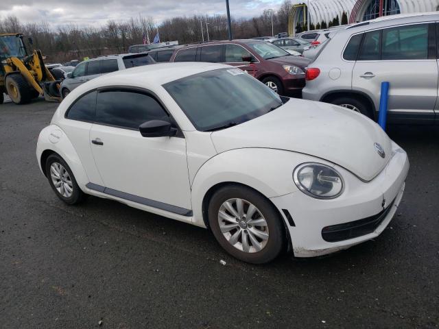 Photo 4 from auction – 2013 VOLKSWAGEN BEETLE with VIN 3VWFP7AT0DM636103