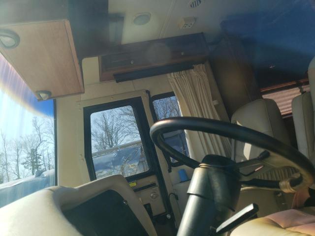 Photo 8 from auction – 2005 ROADMASTER RAIL MONOCOQUE with VIN 1RF55464551033434