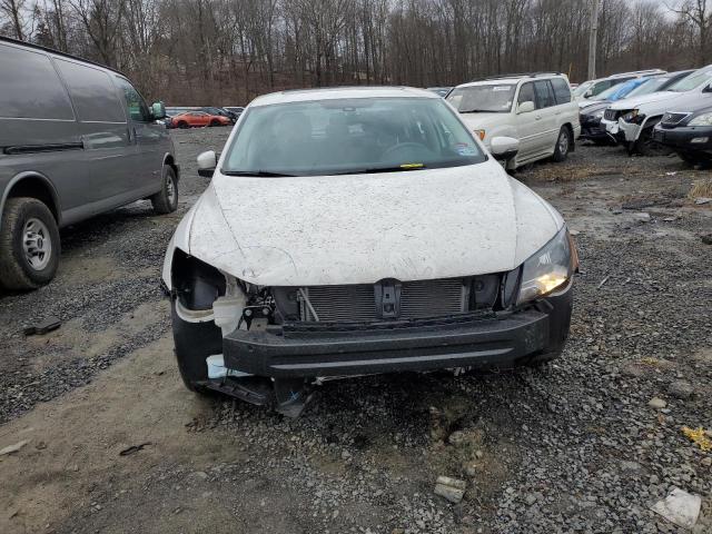 Photo 5 from auction – 2014 VOLKSWAGEN PASSAT SE with VIN 1VWBT7A32EC059832