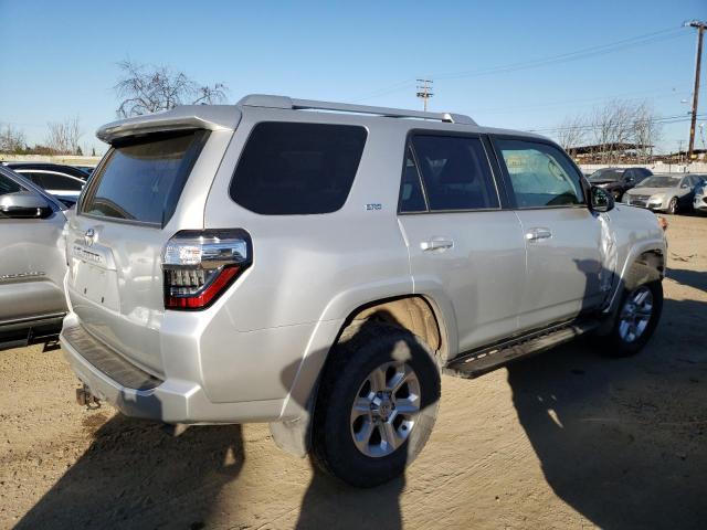 Zdjęcie 3 z aukcji – 2015 TOYOTA 4RUNNER SR z VIN JTEBU5JR7F5250236