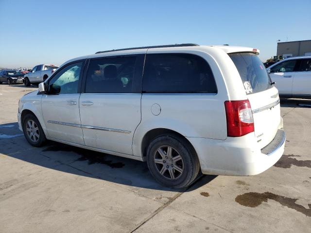Photo 2 from auction – 2013 CHRYSLER TOWN & COU with VIN 2C4RC1BG8DR636241