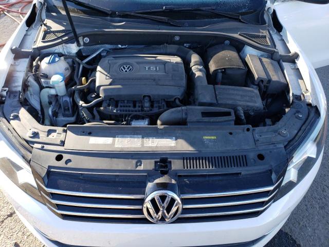 Photo 11 from auction – 2015 VOLKSWAGEN PASSAT S with VIN 1VWAT7A30FC110368