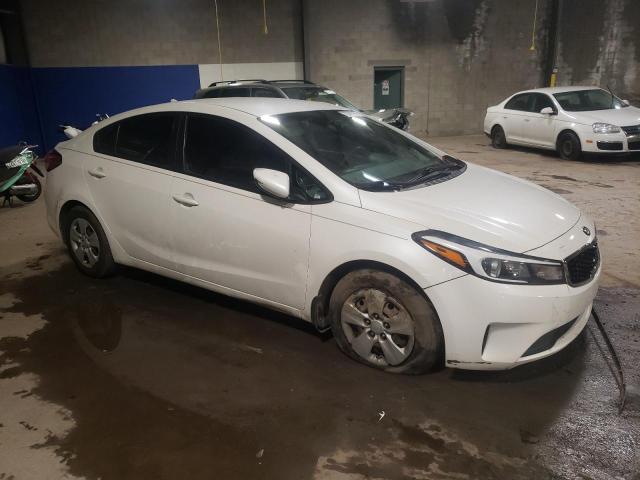 Photo 4 from auction – 2017 KIA FORTE LX with VIN 3KPFL4A72HE062894