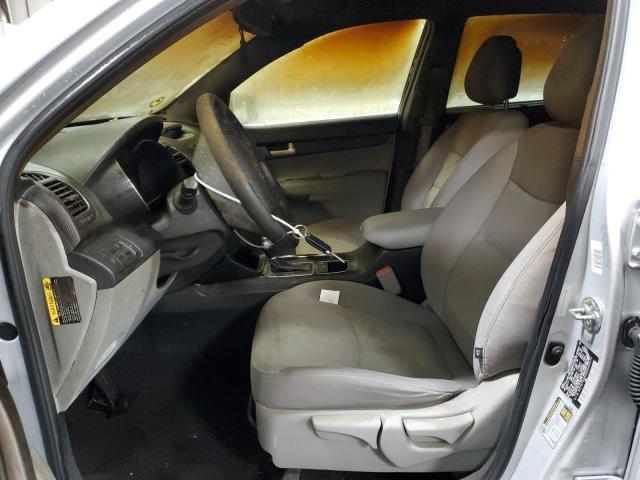 Photo 7 from auction – 2014 KIA SORENTO LX with VIN 5XYKTCA65EG465072