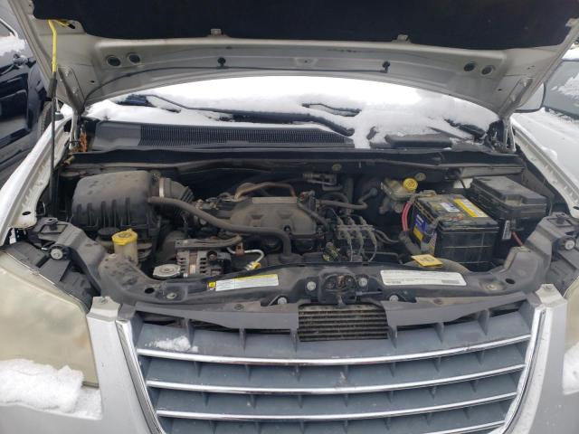 Photo 11 from auction – 2010 CHRYSLER TOWN & COU with VIN 2A4RR5D11AR460749