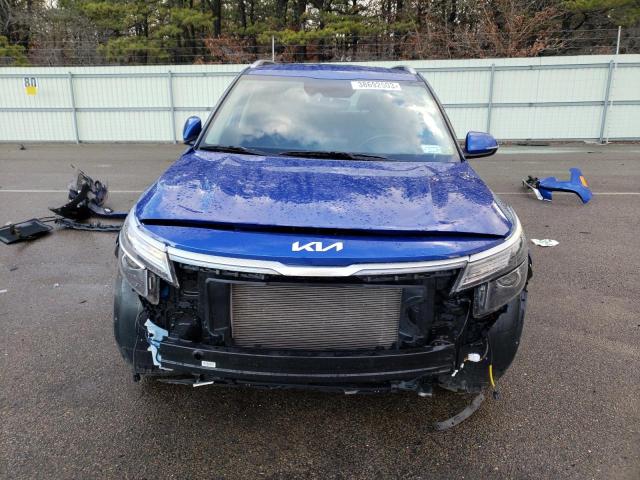 Photo 5 from auction – 2023 KIA SELTOS S with VIN KNDEUCAA5P7353631