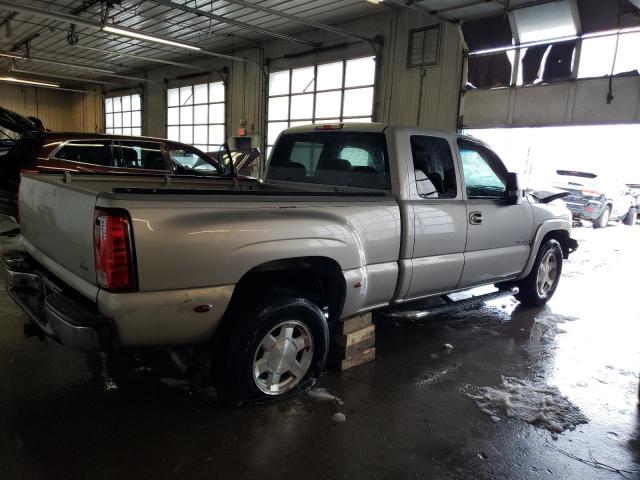 Photo 3 from auction – 2005 GMC NEW SIERRA with VIN 2GTEK19T651289710