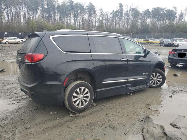 Photo 3 from auction – 2018 CHRYSLER PACIFICA T with VIN 2C4RC1EG7JR143108