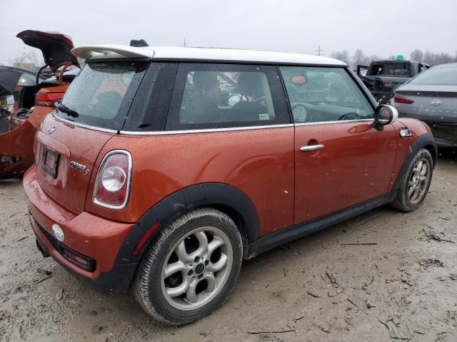 Photo 3 from auction – 2011 MINI COOPER S with VIN WMWSV3C52BTY20341