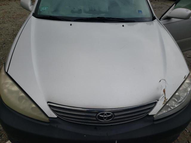 Photo 11 from auction – 2005 TOYOTA CAMRY LE with VIN 4T1BE30K75U617260