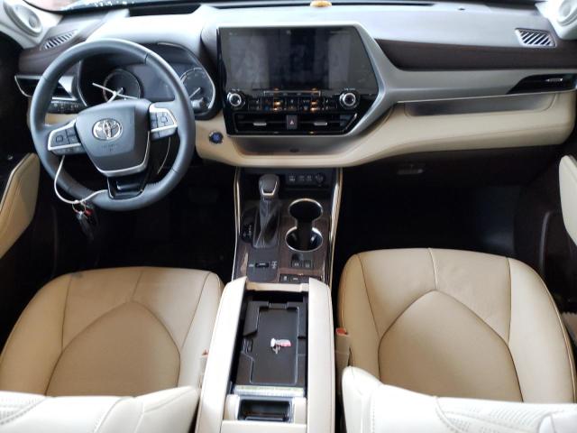 Photo 8 from auction – 2022 TOYOTA HIGHLANDER with VIN 5TDFZRAH2NS139267