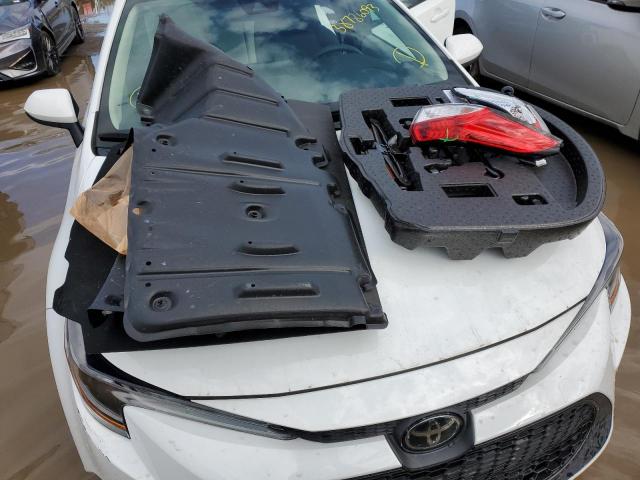 Photo 12 from auction – 2021 TOYOTA COROLLA LE with VIN 5YFEPMAE1MP226465