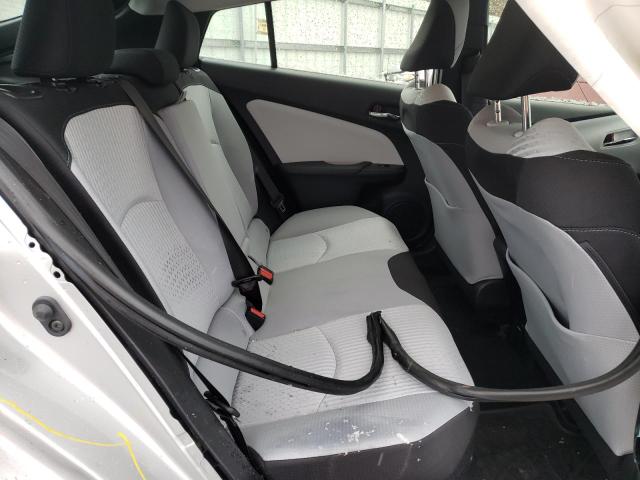 Photo 10 from auction – 2018 TOYOTA PRIUS with VIN JTDKARFU0J3063393