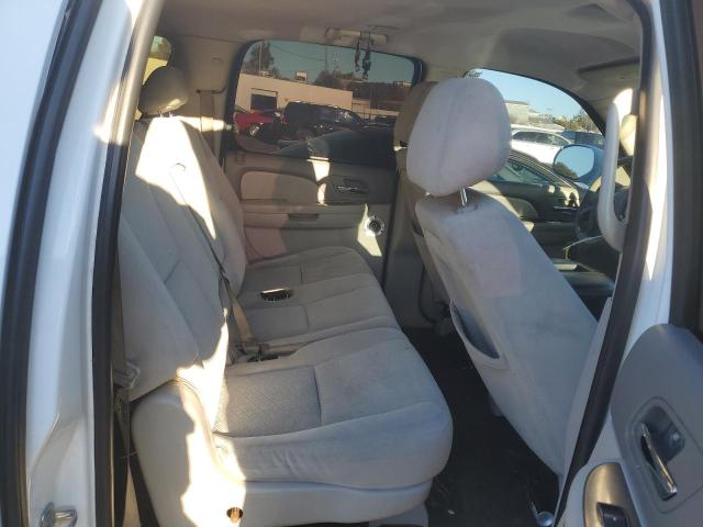 Photo 11 from auction – 2007 CHEVROLET SUBURBAN C with VIN 3GNFC160X7G145770