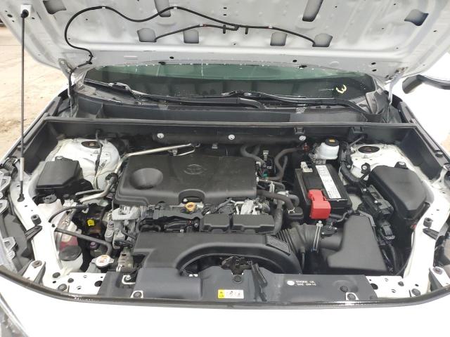 Photo 12 from auction – 2019 TOYOTA RAV4 XLE with VIN 2T3P1RFV0KC007744