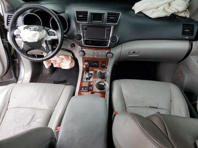 Photo 8 from auction – 2013 TOYOTA HIGHLANDER with VIN 5TDDK3EH4DS212625