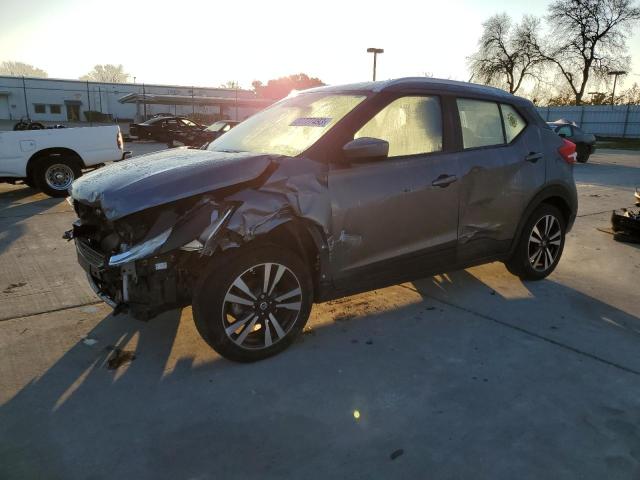 NISSAN KICKS S 2019 with VIN 3N1CP5CU3KL553917 - Photo from auction