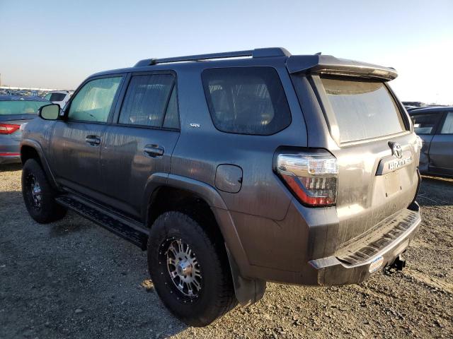 Photo 2 from auction – 2014 TOYOTA 4RUNNER SR with VIN JTEBU5JRXE5169326