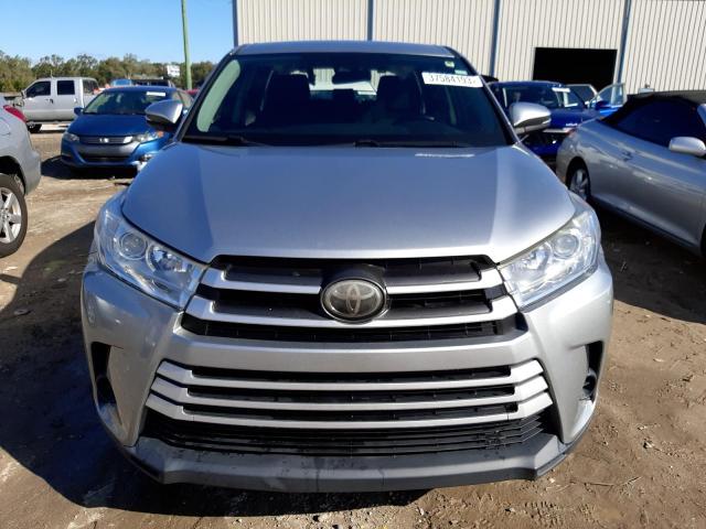 Photo 5 from auction – 2017 TOYOTA HIGHLANDER with VIN 5TDZARFHXHS026720