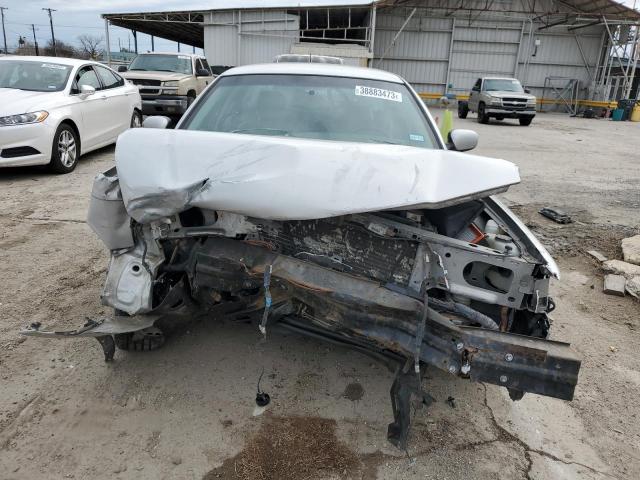 Photo 5 from auction – 2003 MERCURY GRAND MARQ with VIN 2MEFM75W13X605816