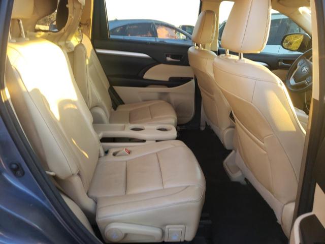 Zdjęcie 11 z aukcji – 2016 TOYOTA HIGHLANDER z VIN 5TDKKRFH6GS176840