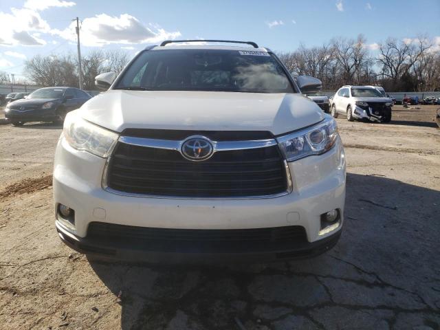 Photo 5 from auction – 2015 TOYOTA HIGHLANDER with VIN 5TDDKRFH2FS196171