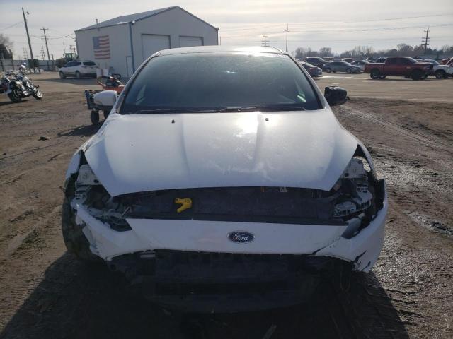 Photo 5 from auction – 2017 FORD FOCUS ST with VIN 1FADP3L93HL210763
