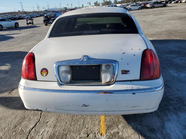 Photo 6 from auction – 2000 LINCOLN TOWN CAR E with VIN 1LNHM81WXYY778775
