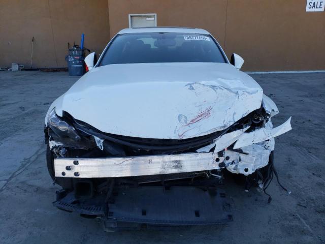 Photo 5 from auction – 2016 LEXUS IS 200T with VIN JTHBA1D20G5023703