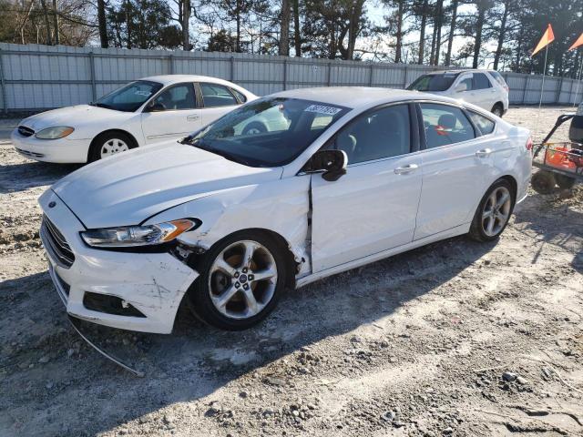 FORD FUSION S 2016 with VIN 3FA6P0G70GR381244 - Photo from auction