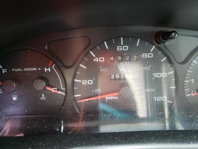 Photo 9 from auction – 2002 FORD TAURUS SES with VIN 1FAFP55S02G279639