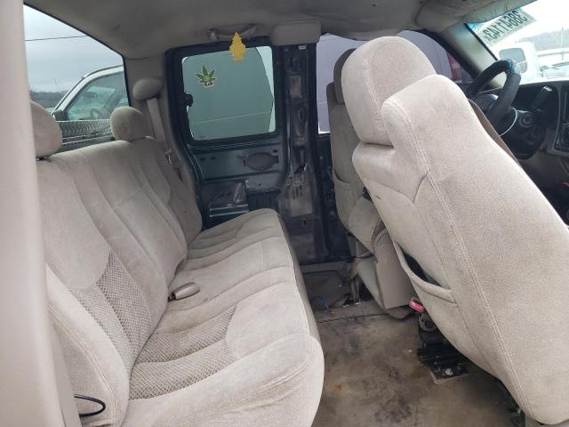 Photo 10 from auction – 2003 CHEVROLET SILVERADO with VIN 2GCEC19V231317739