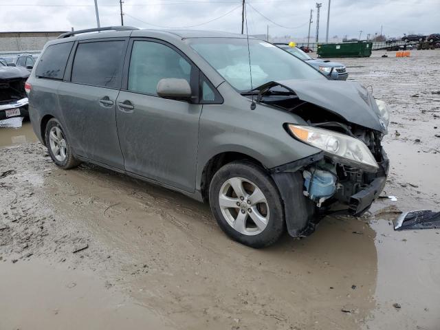 Photo 4 from auction – 2012 TOYOTA SIENNA LE with VIN 5TDKK3DC5CS180327