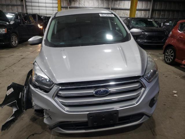 Photo 5 from auction – 2017 FORD ESCAPE SE with VIN 1FMCU9GD7HUB45339