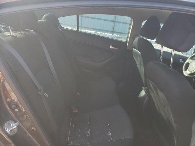 Photo 10 from auction – 2018 KIA FORTE LX with VIN 3KPFK4A71JE201924