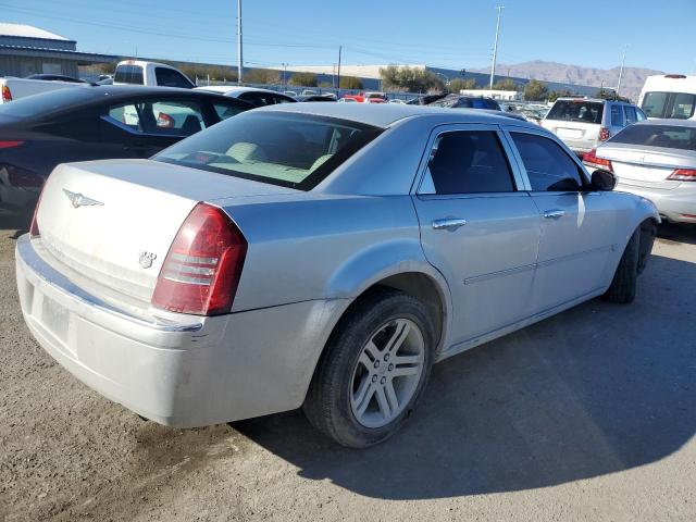 Photo 3 from auction – 2005 CHRYSLER 300C with VIN 2C3JA63H95H121641
