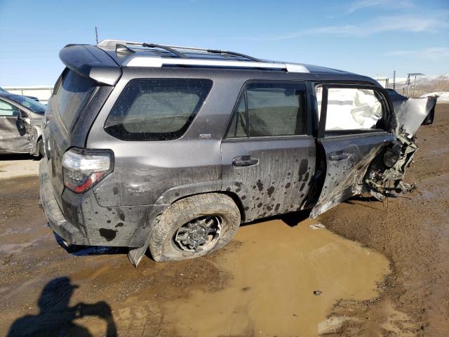 Photo 3 from auction – 2018 TOYOTA 4RUNNER SR with VIN JTEBU5JR3J5510284