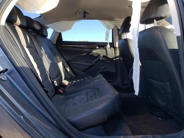 Photo 10 from auction – 2015 VOLKSWAGEN PASSAT SEL with VIN 1VWCV7A38FC011297