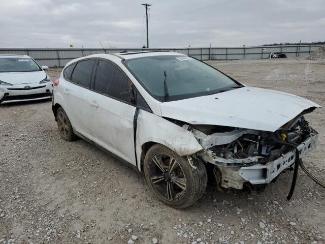 Photo 4 from auction – 2016 FORD FOCUS SE with VIN 1FADP3KE0GL376557