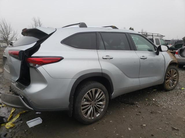 Photo 3 from auction – 2020 TOYOTA HIGHLANDER with VIN 5TDFZRBH6LS022738