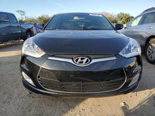 Photo 5 from auction – 2016 HYUNDAI VELOSTER with VIN KMHTC6AD4GU286684