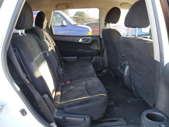 Photo 11 from auction – 2015 NISSAN PATHFINDER with VIN 5N1AR2MN4FC608599