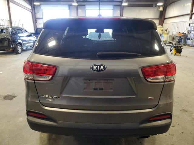 Photo 6 from auction – 2016 KIA SORENTO LX with VIN 5XYPG4A34GG064556