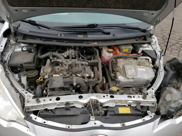 Photo 11 from auction – 2012 TOYOTA PRIUS C with VIN JTDKDTB33C1003043